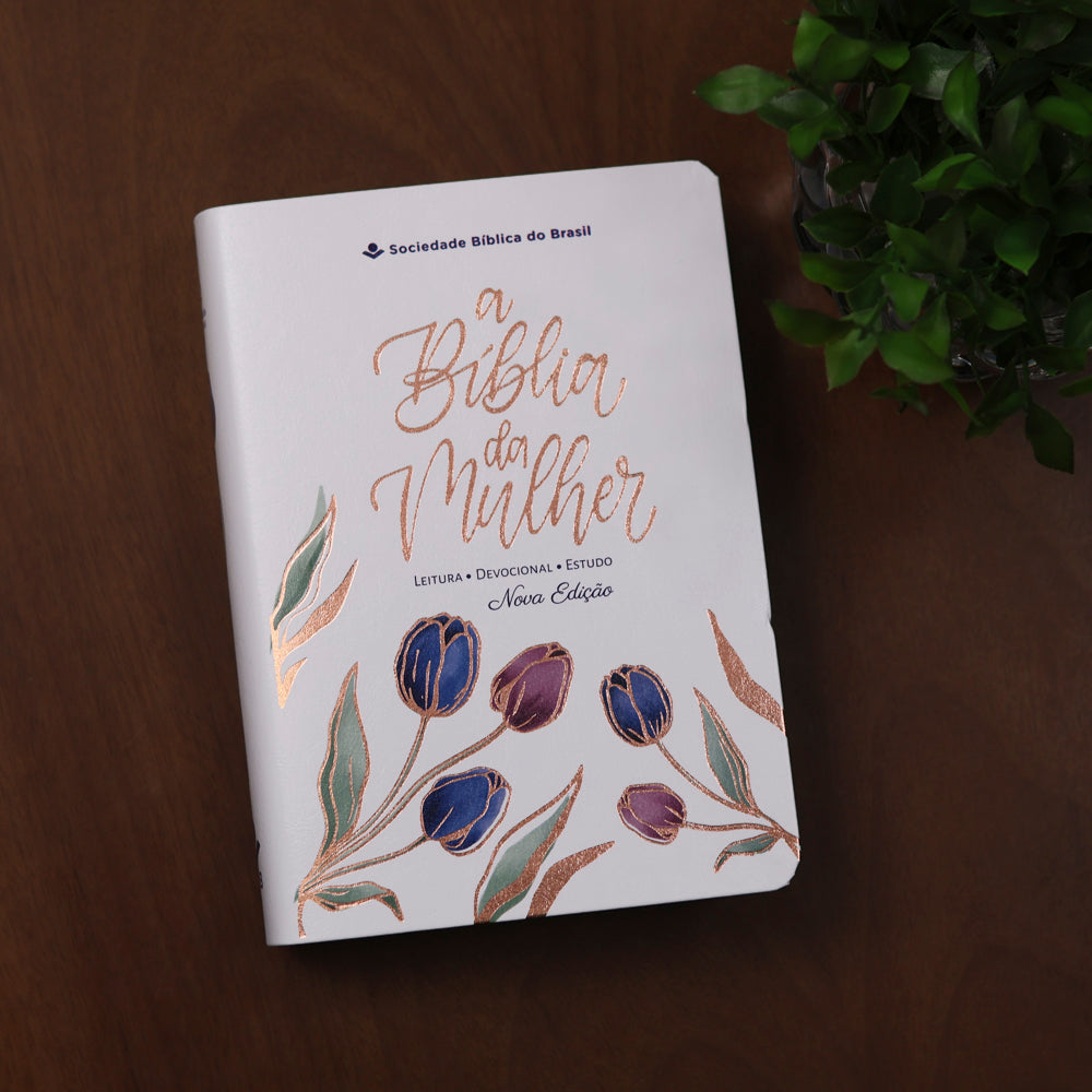 A Bíblia da Mulher | Compacta | NAA | Capa Luxo Branca