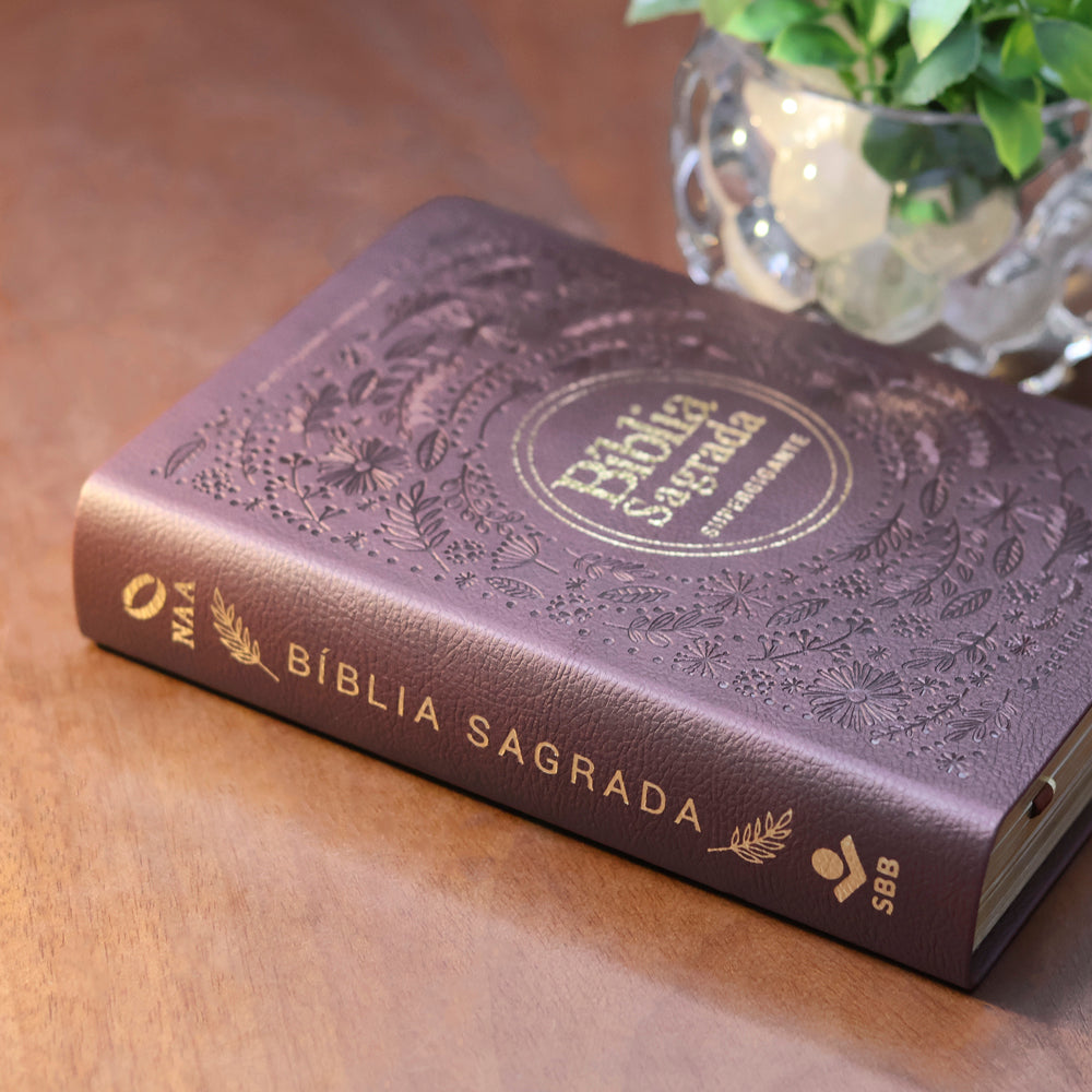 Bíblia Sagrada | Letra Supergigante | NAA | Capa Luxo Vinho Folha