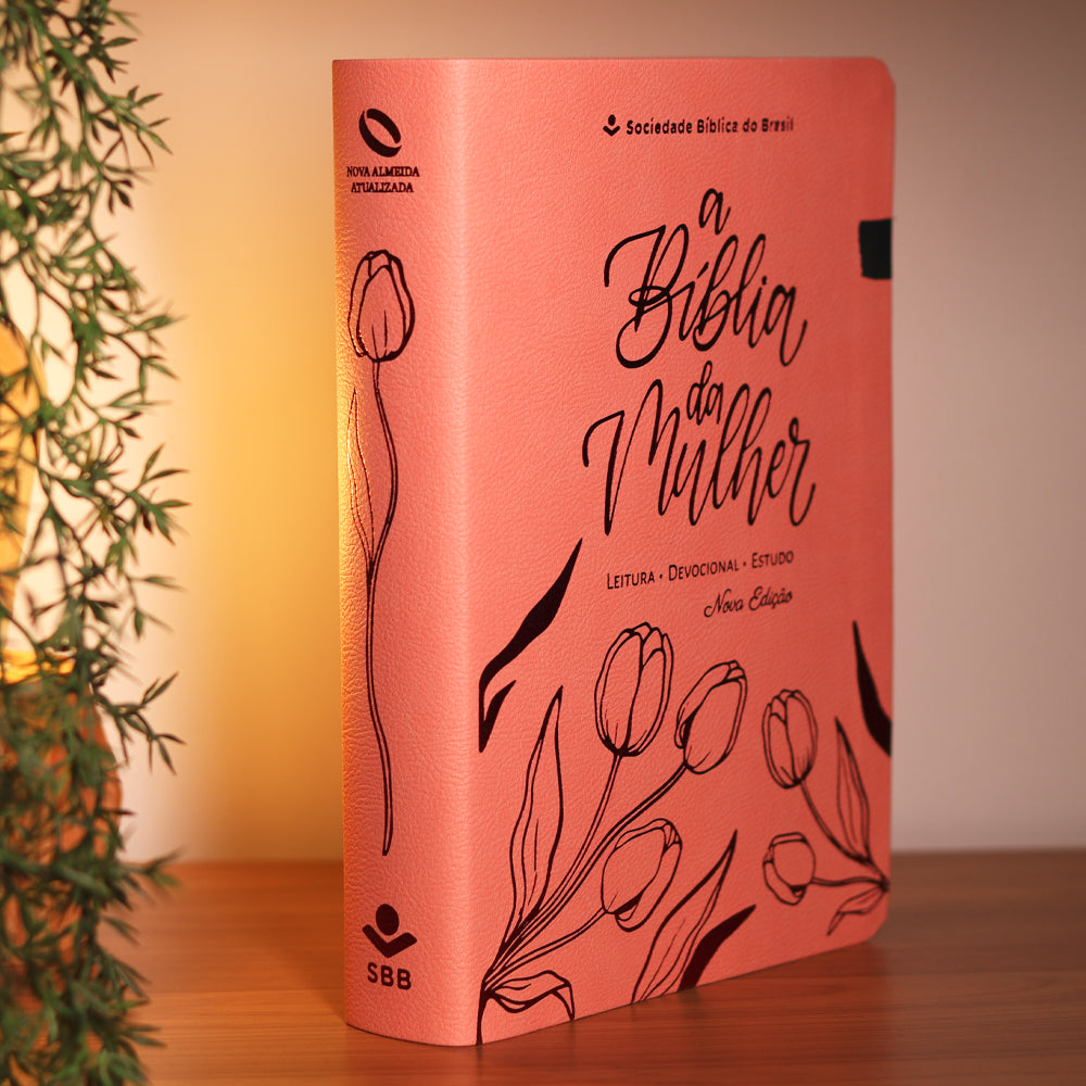 A Bíblia da Mulher | Letra Grande | NAA | Capa Luxo Aston Rosa | Caixa Janela