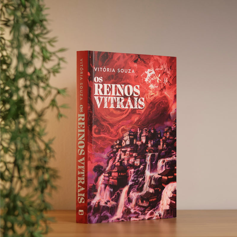 Os Reinos Vitrais | Vitória Souza
