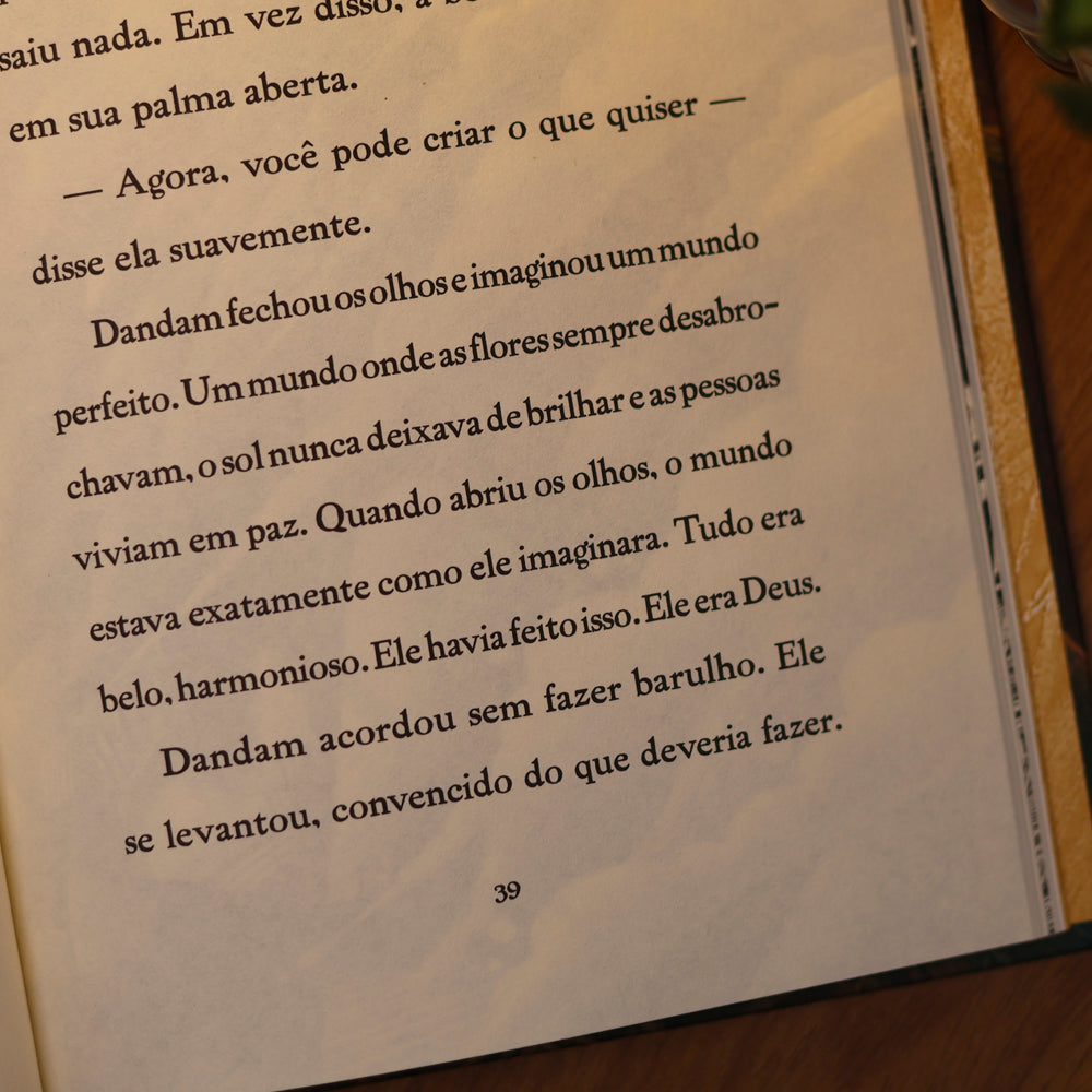 O Menino Que Queria Ser Deus | Yago Martins