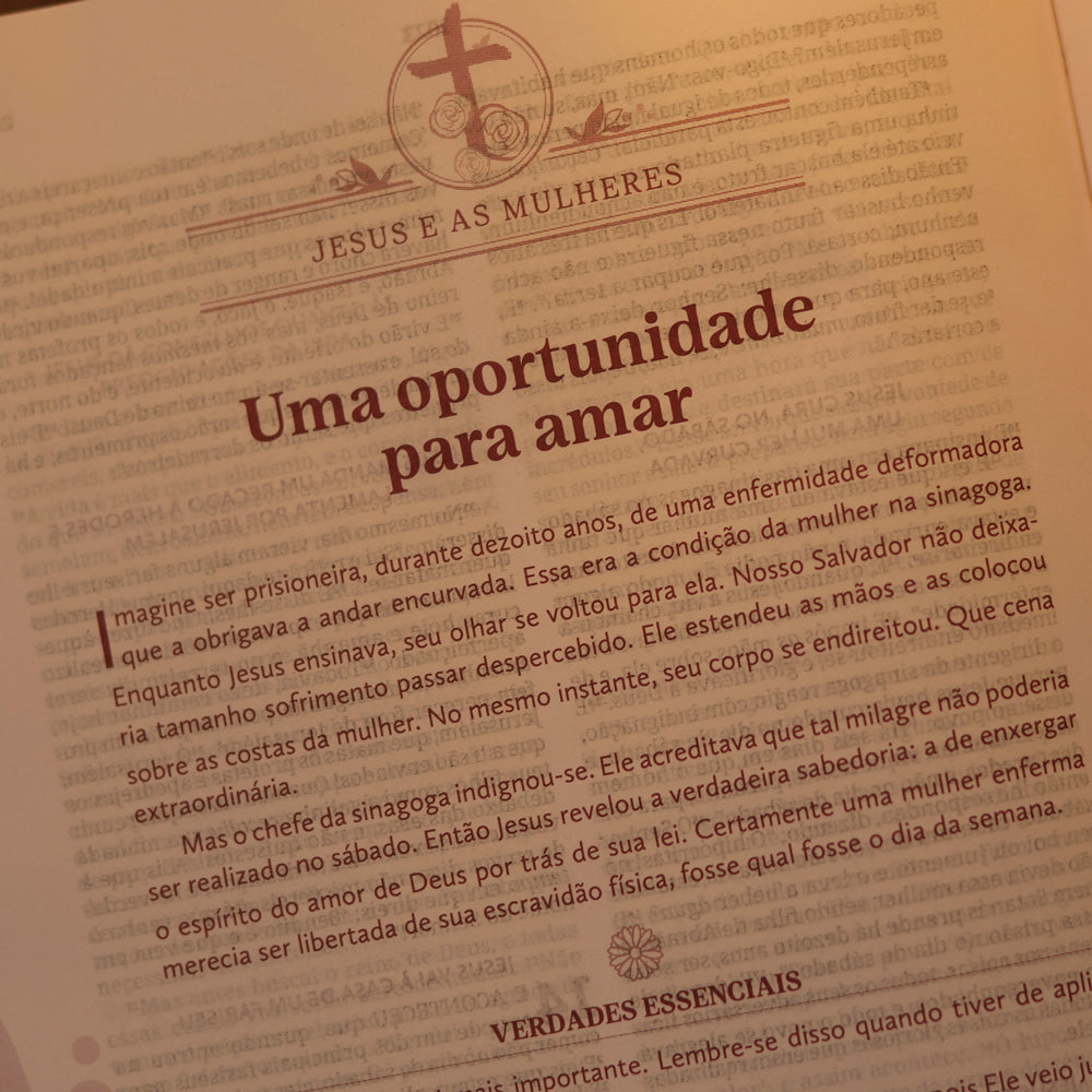 Bíblia Mulher Segundo o Coração de Deus | King James | Capa Turquesa