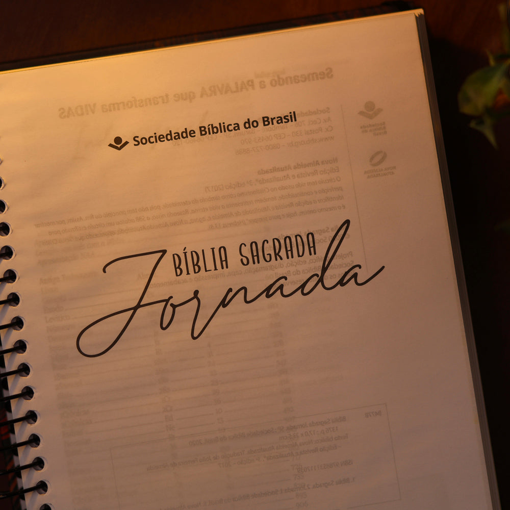 Bíblia Jornada Aslam | Espiral | NAA | Letra Grande | Capa Dura