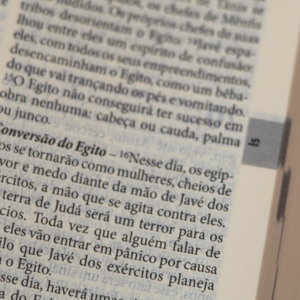 Bíblia Pastoral | Letra Normal | Capa Dura Jardim | Edição Católica