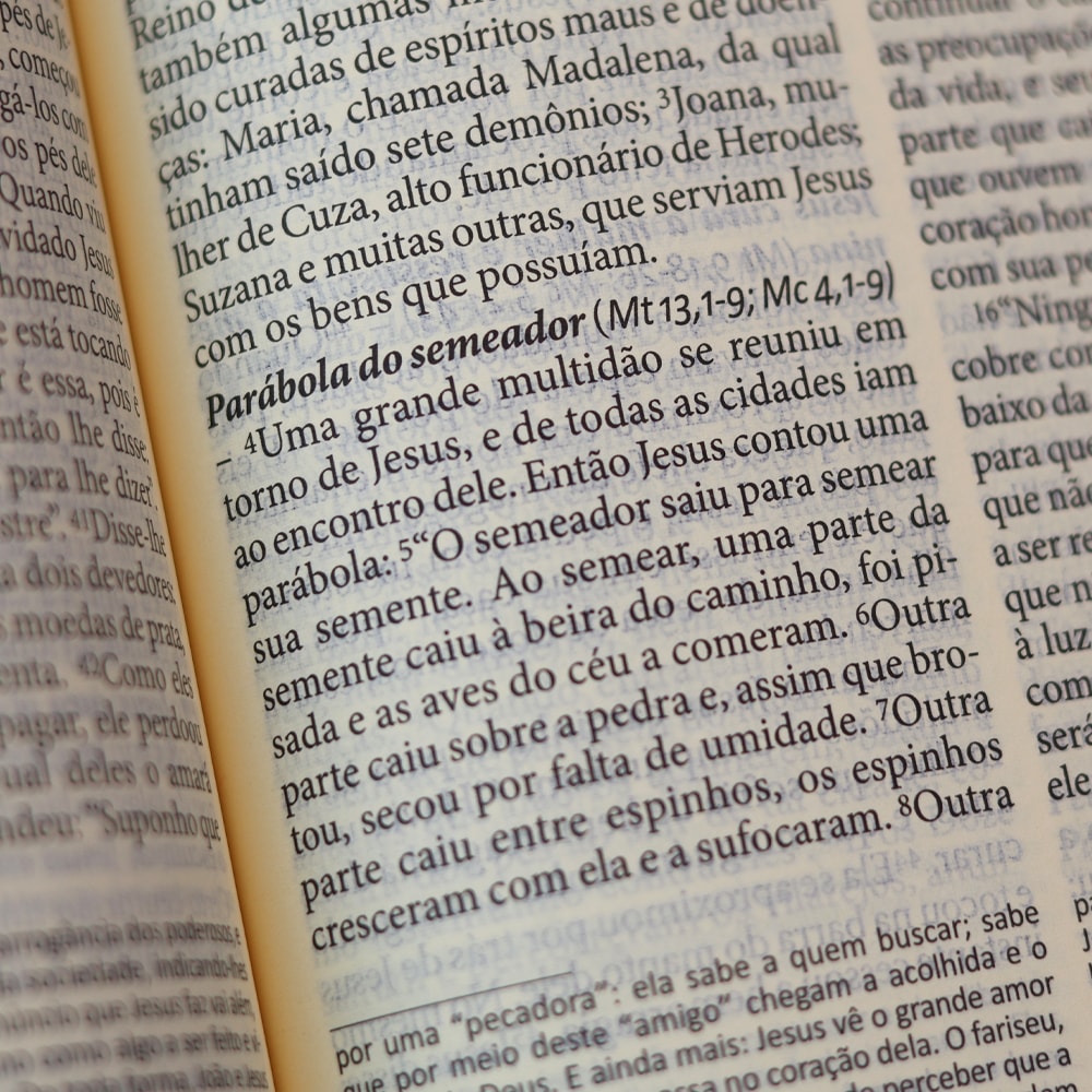 Bíblia Pastoral | Letra Normal | Capa Dura Jardim | Edição Católica