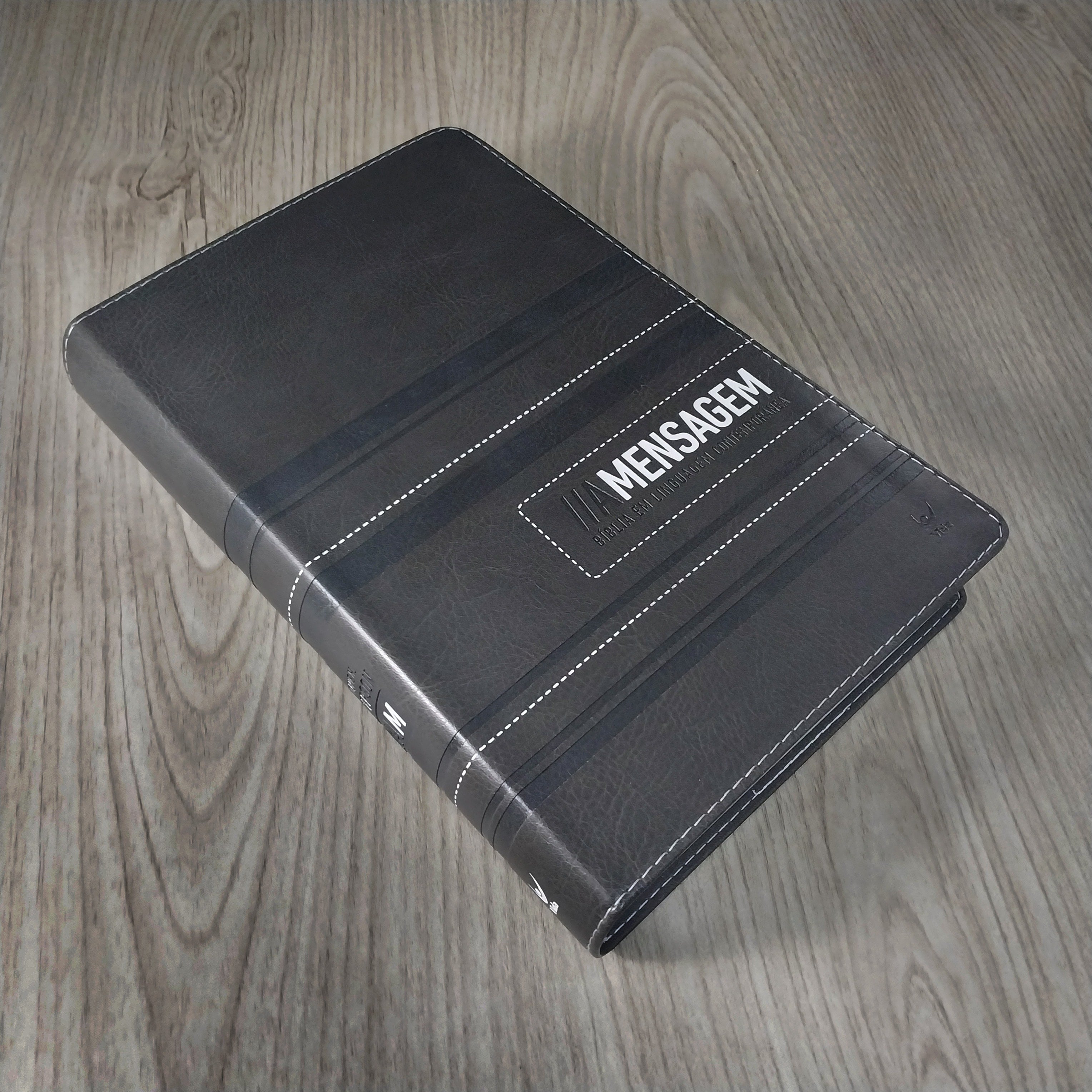 Bíblia A Mensagem | Letra Normal | Capa Luxo Preta