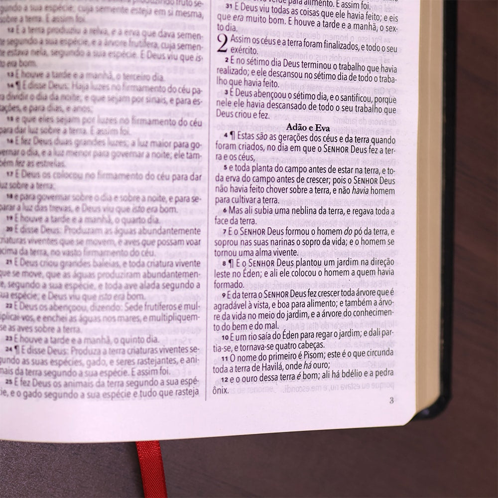 Bíblia King James 1611 | Fiel | Ultrafina Preta