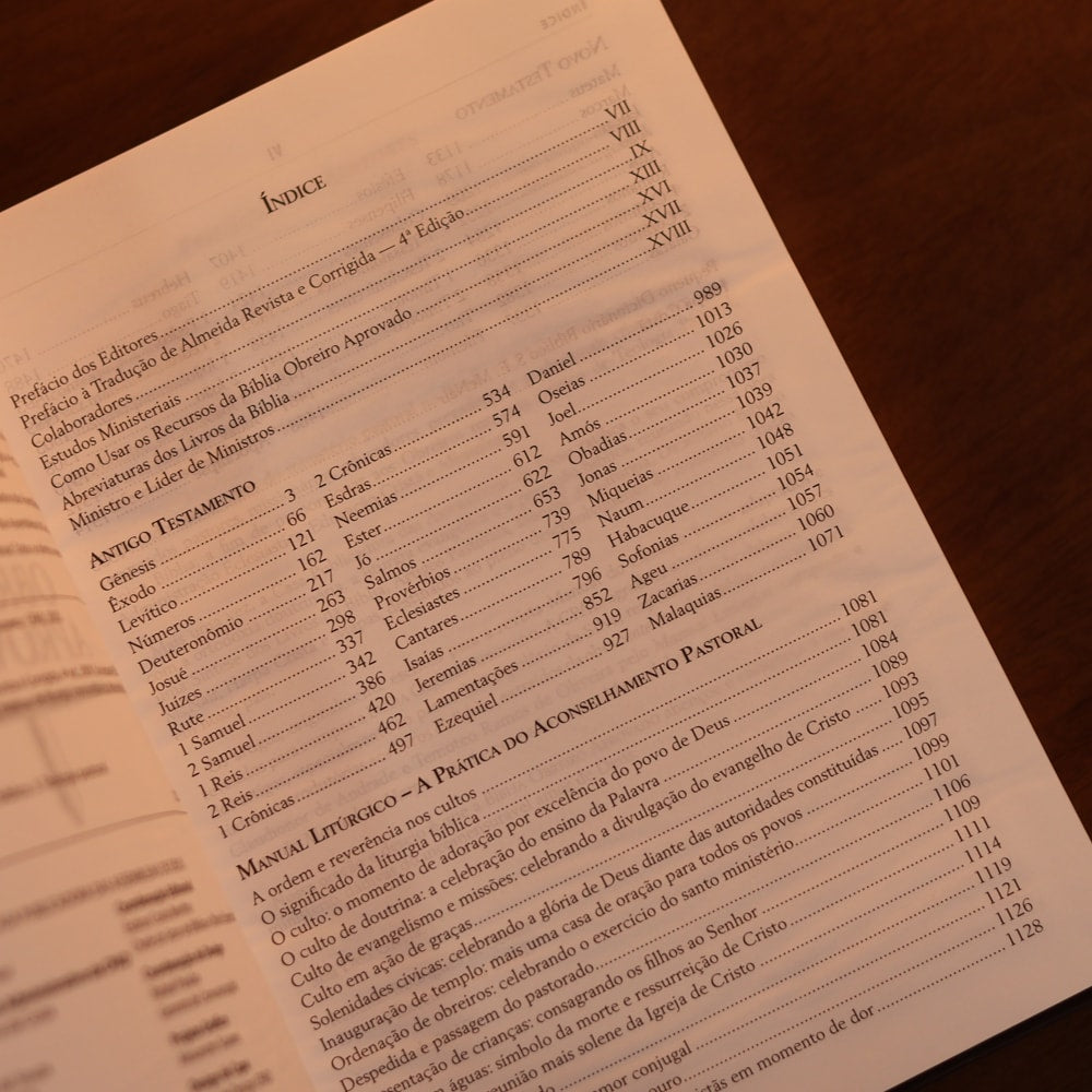 Bíblia do Obreiro Aprovado Média | ARC | Harpa Cristã | Capa Luxo Preta