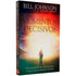 Livro Momentos Decisivos de Bill Johnson, capa escura com pessoa olhando para o horizonte. — Plenitude