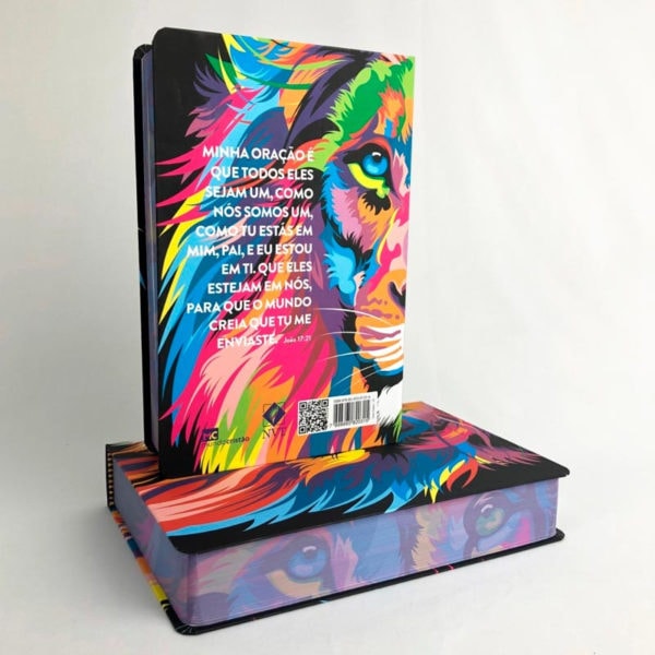 Bíblia Lion Color | NVT Letra Grande | Capa Soft Touch