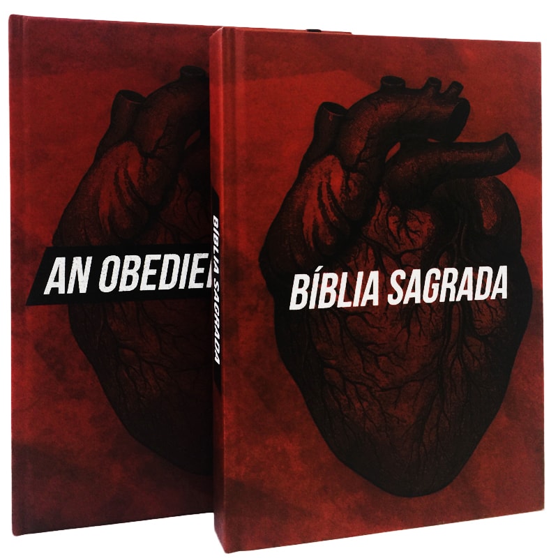 Kit An Obedient Hearth, Bíblia e Moleskine, capas vermelhas com ilustração de coração. — Plenitude