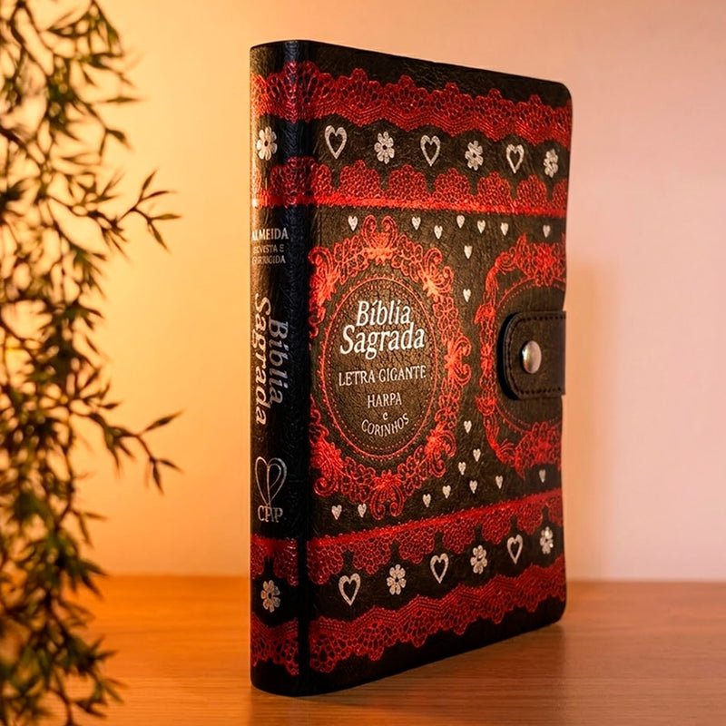 Bíblia Sagrada Carteira Grande | ARC | Letra Gigante | Harpa Avivada e Corinhos | Capa Preta