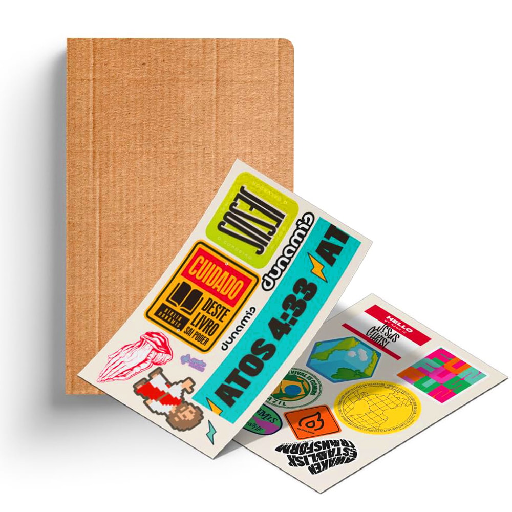 Caderno kraft com cartelas de adesivos Dunamis, incluindo "Jesus", "Atos 4:33" e outros designs variados. — Plenitude