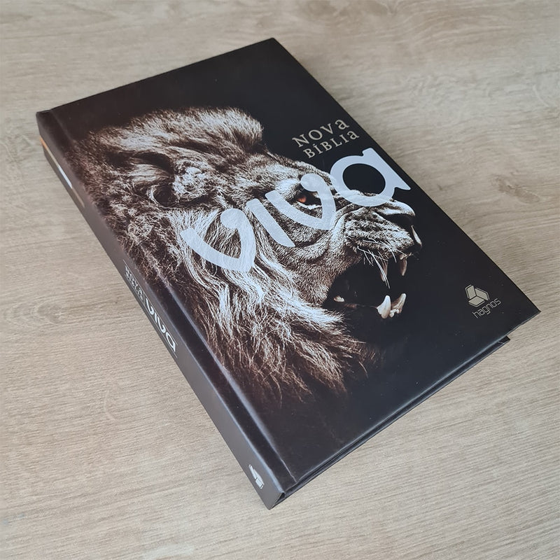 Nova Bíblia Viva Leão Rugindo | NBV | Letra Normal | Capa Dura