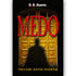 Livro de capa mole, "Medo, Feche Esta Porta" de R.R. Soares, com imagem de porta amarela e sombra. — Plenitude