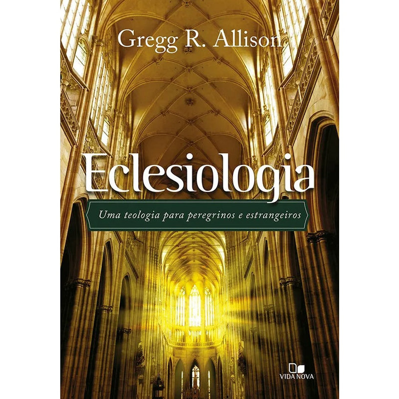 Livro Eclesiologia, capa com imagem de interior de igreja gótica com luzes. — Plenitude