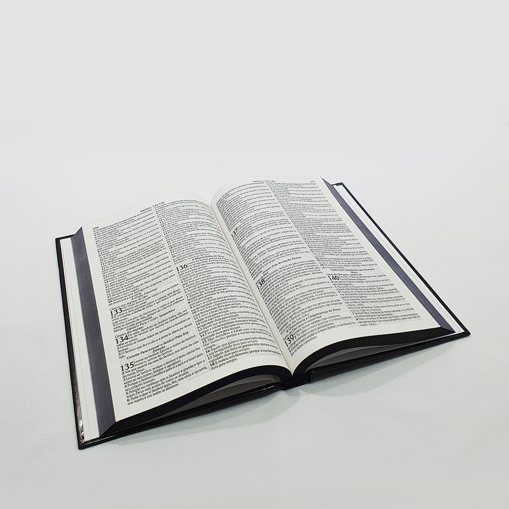 Bíblia Fé Preta | ARC | Letra Normal | Harpa e Corinhos | Capa Dura
