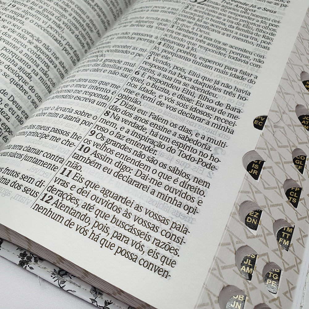 Bíblia Sagrada Harpa Avivada e Corinhos | ARC | Letra Hipergigante | Índice | Luxo Flores Preta