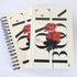 Kit Love Book Rosa Jesus Copy com uma Bíblia Sagrada de capa dura e um caderno espiral, ambos com estampa de rosas vermelhas. — Plenitude