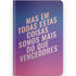 Caderno capa dura com degradê azul e roxo, frase "MAS EM TODAS ESTAS COISAS SOMOS MAIS DO QUE VENCEDORES" em rosa. — Plenitude.