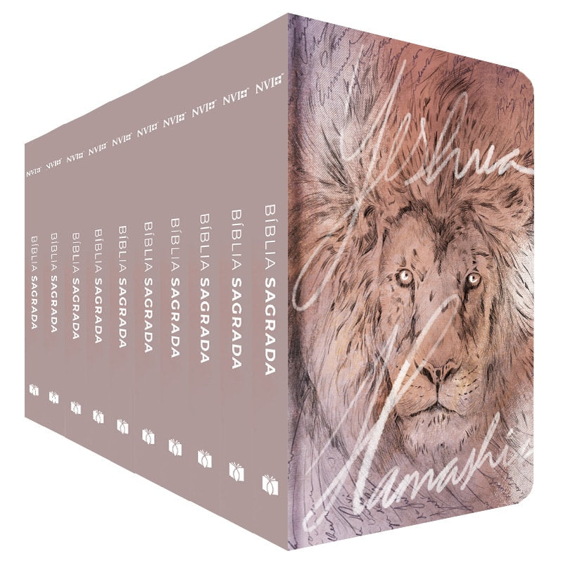 Kit de 10 Bíblias Sagradas NVI Leão Yeshua, com capas duras em tons de marrom e a imagem de um leão com a palavra 'Yeshua'. — Plenitude