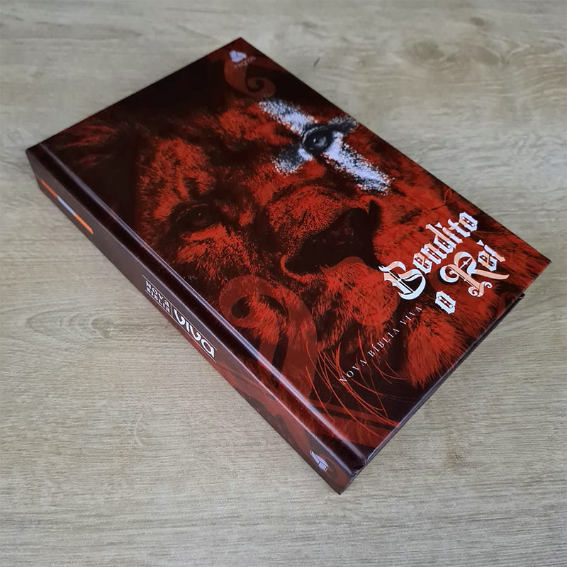 Nova Bíblia Viva | Letra Normal | Capa Dura Bendito o Rei