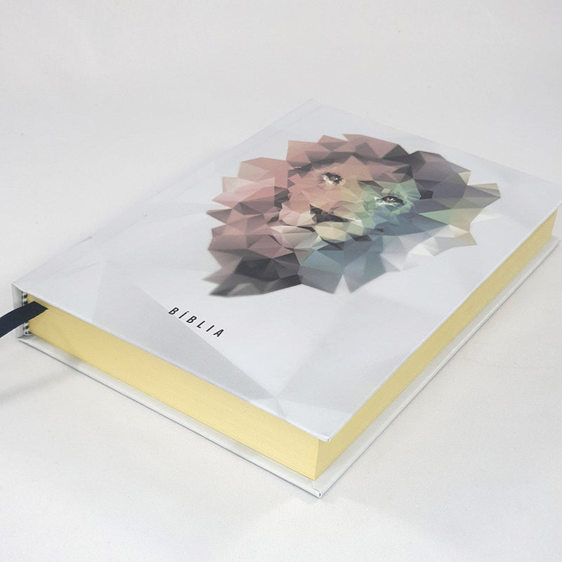 Bíblia Be Brave | NAA | Capa Dura Leão