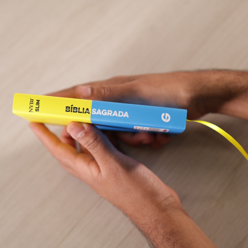 Bíblia Slim Compacta | NVI | Capa Jovem