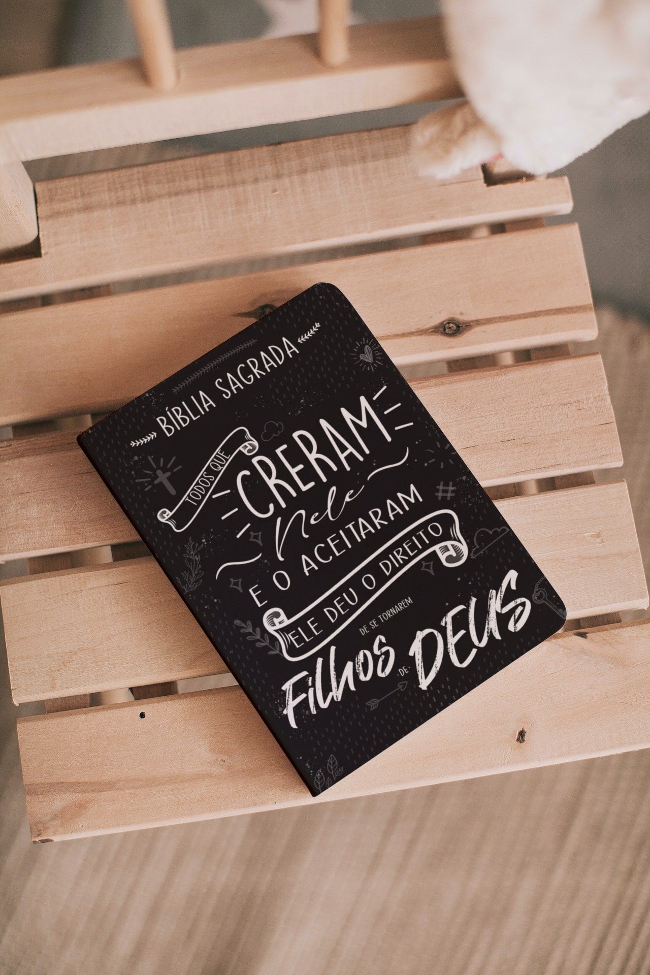 Bíblia Sagrada Lettering | NVT | Letra Normal |Flexível Soft Touch