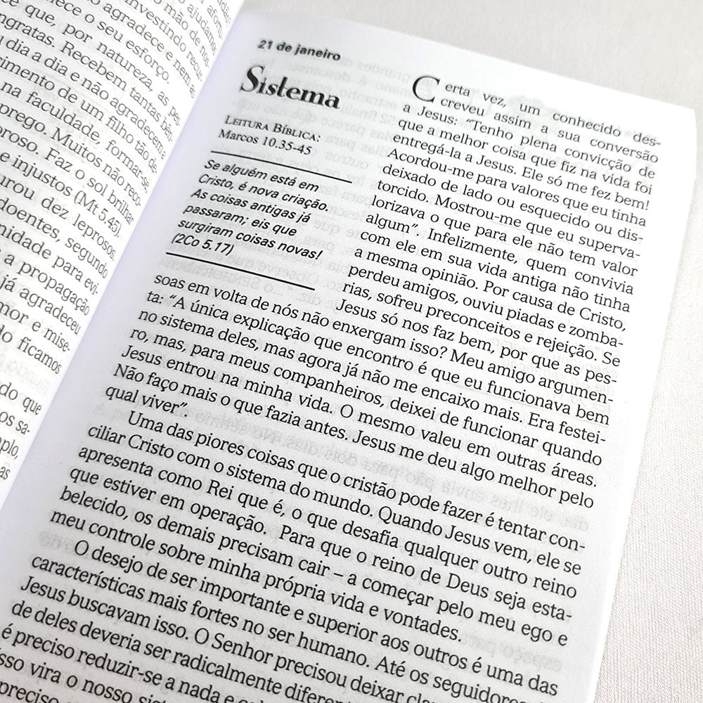 Kit 10 Devocionais Presente Diário 26 Mini | Letra Normal | Capa Paisagem 2023
