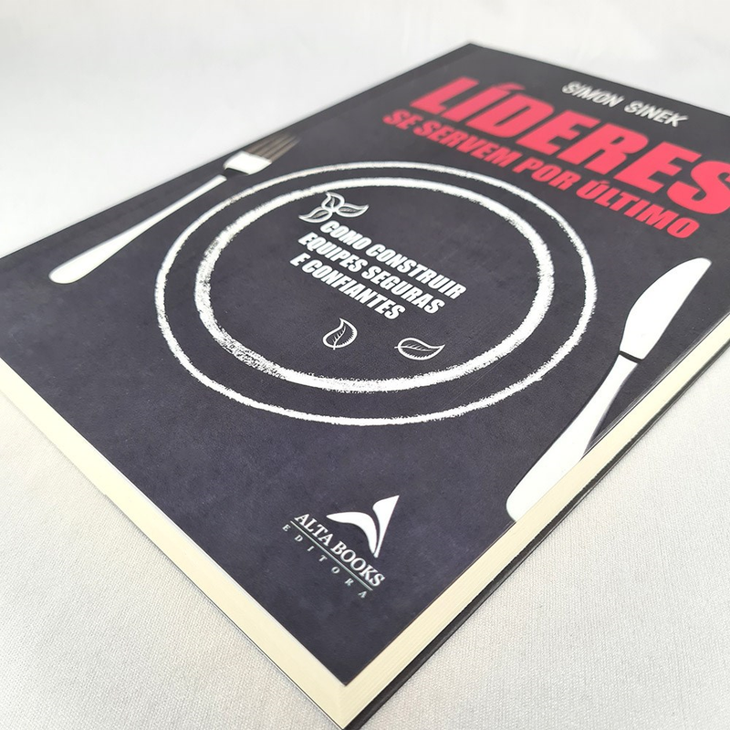 Líderes se Servem  Por Último | Simon Sinek