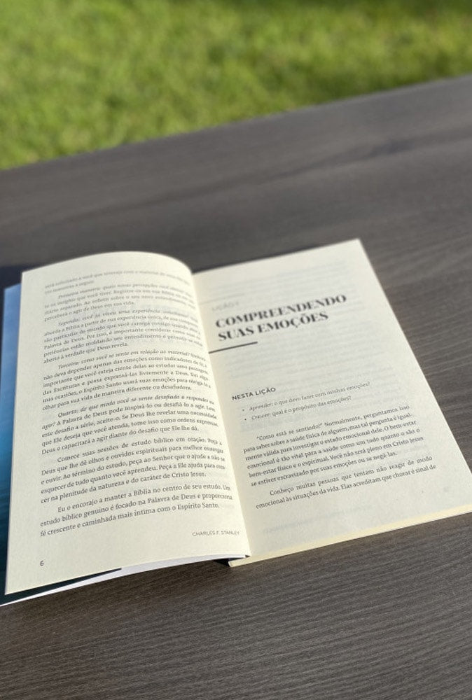 Tornando-se Emocionalmente Completo | Charles F. Stanley