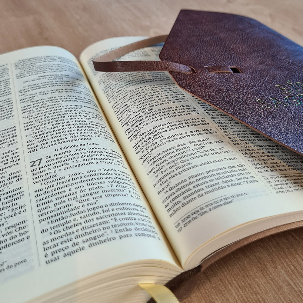 Bíblia Sagrada | NVI | Letra Normal | c/ Espaço para Anotações | Capa Couro Soft