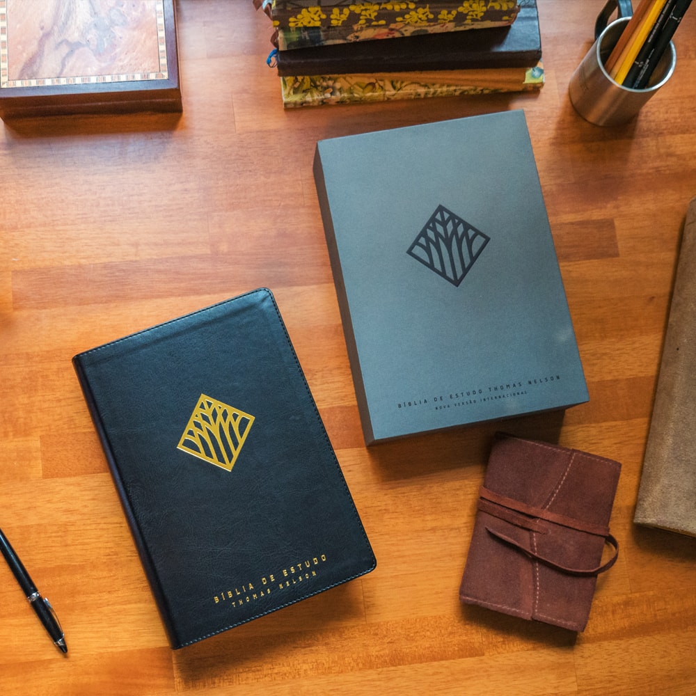 Bíblia De Estudo Thomas Nelson | NVI | Letra Normal |Capa Luxo Preto