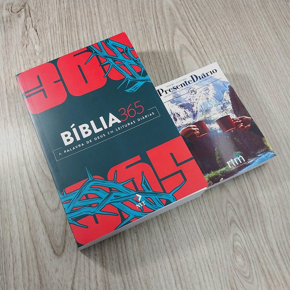 Kit 365 Bíblia e Devocional
