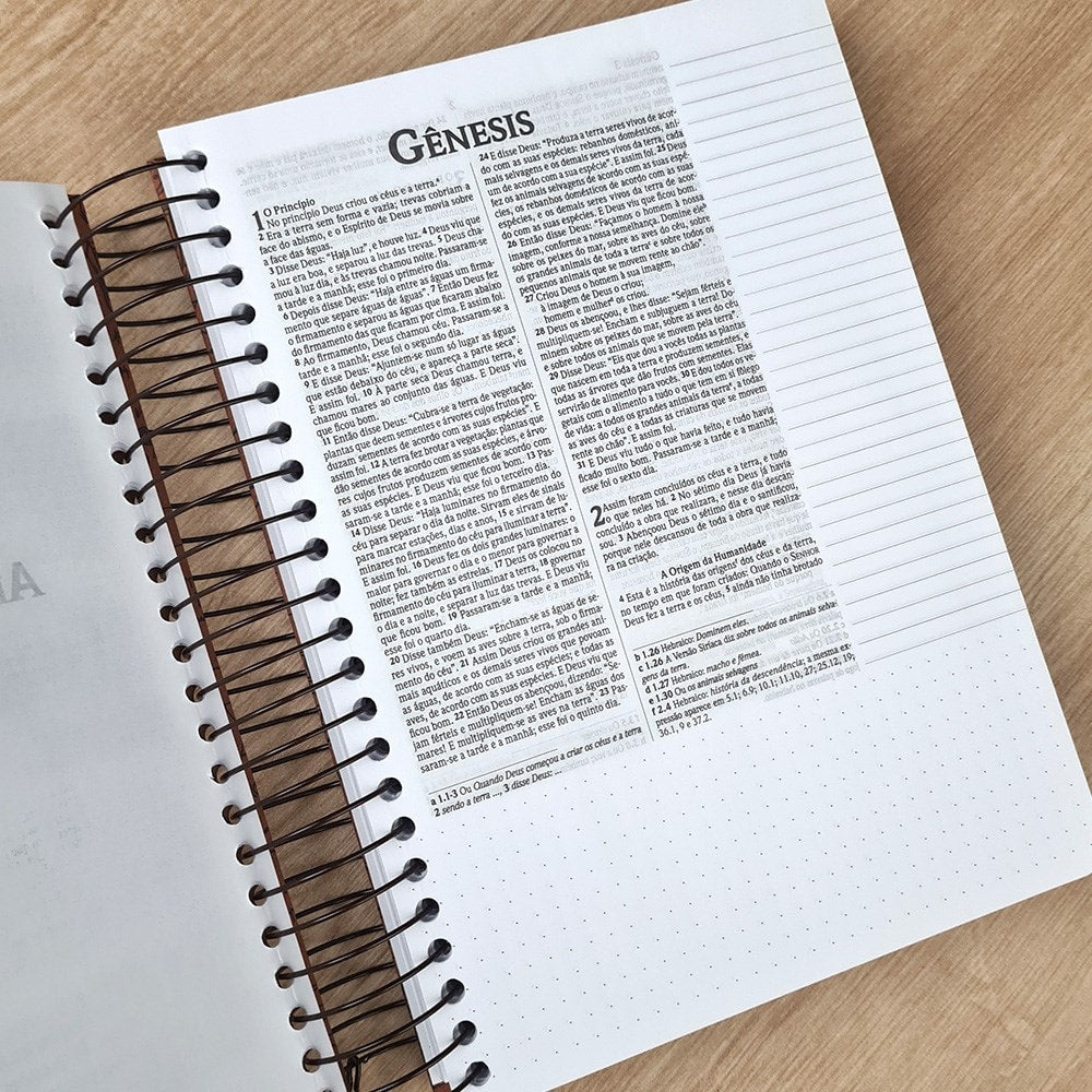 Bíblia Anote Espiral Máquina de Escrever | NVI | Letra Normal | Com Espaço Para Anotações