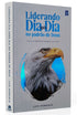 Livro Devocional Liderando Dia após Dia de Luiz Hermínio, capa branca com águia e detalhes em azul. — Plenitude