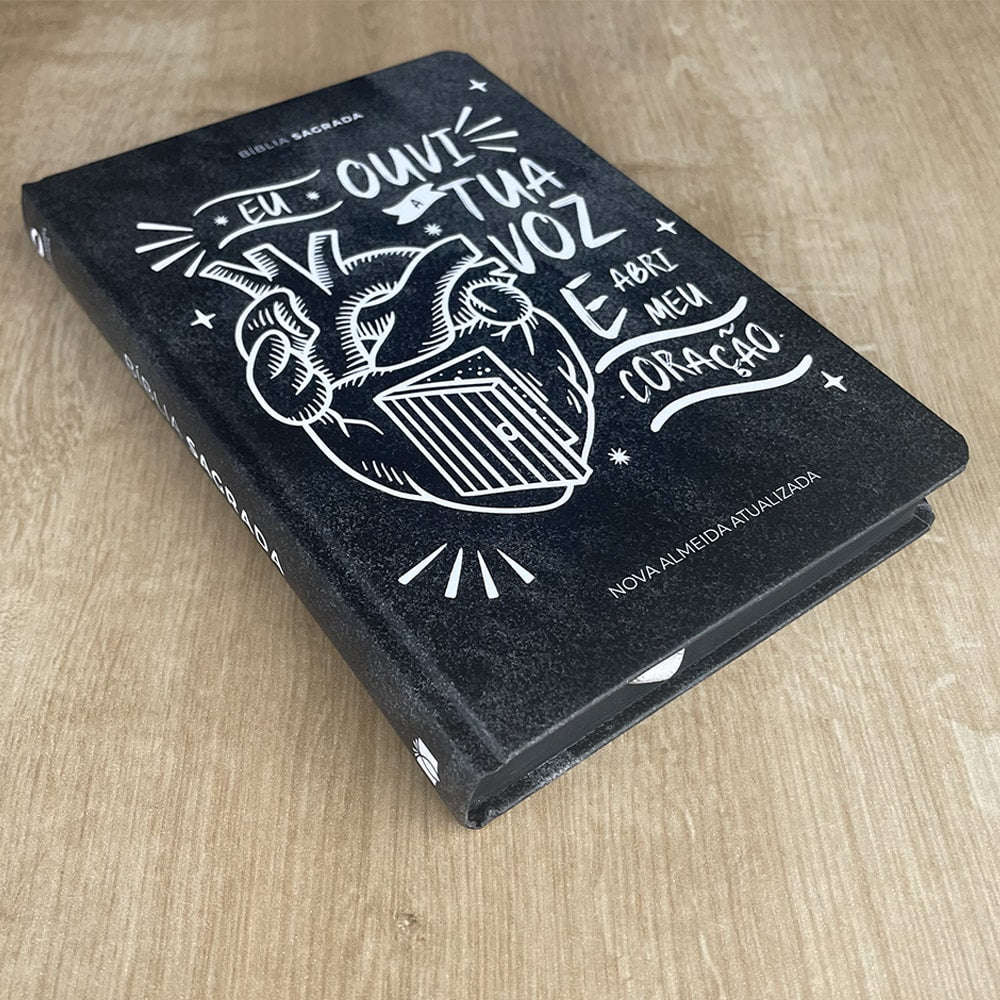 Bíblia Sagrada Lettering Abri meu Coração | NAA | Letra Normal | Capa Dura