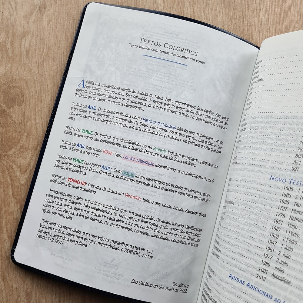 Bíblia de Estudo King James Atualizada | 1611 | Letra Normal | Capa Luxo Marrom