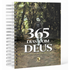 Devocional 365 Dias com Deus, volume 3, capa espiral com imagem de pessoa caminhando em floresta. — Plenitude
