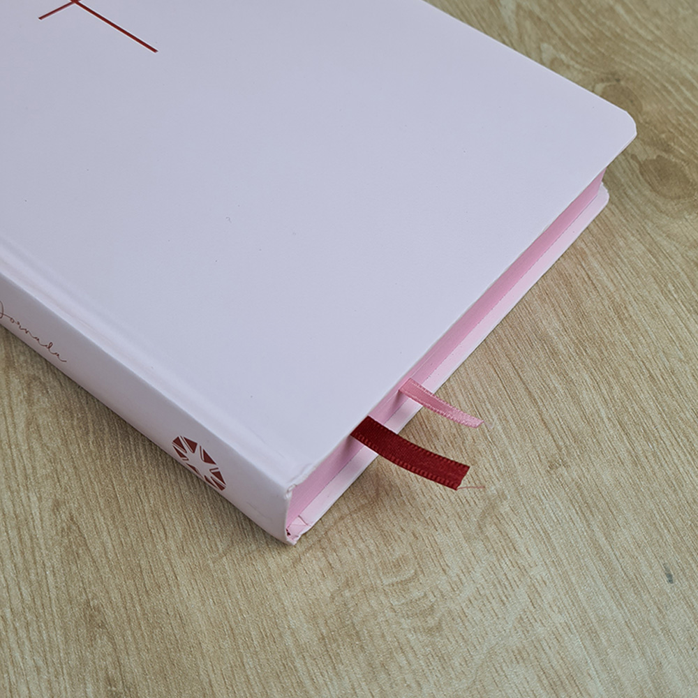 Bíblia Sagrada | NAA | Letra Grande | Capa Dura Cruz Rosa Com Espaço para Anotações