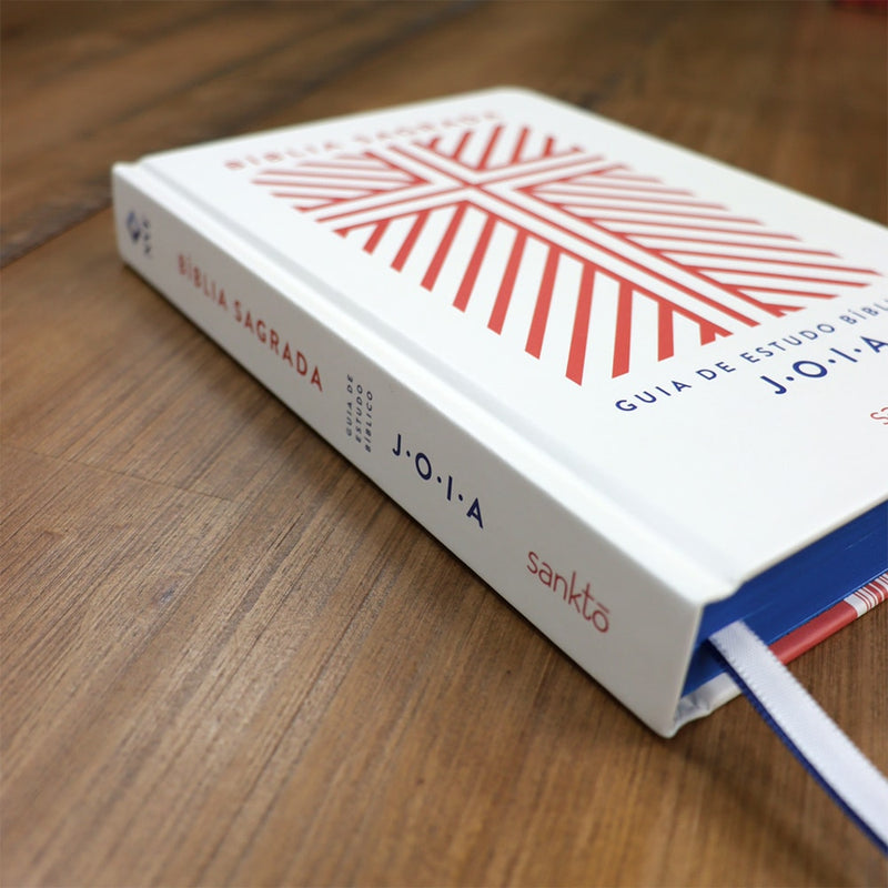 Bíblia Sagrada | Com Guia De Estudo Biblico J.O.I.A | NVT | Letra Normal | Capa Creme