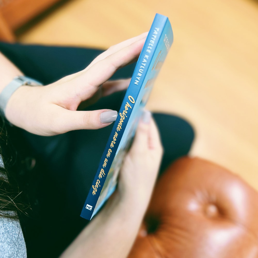 O Horizonte Mora em um Dia Cinza | Tatielle Katluryn