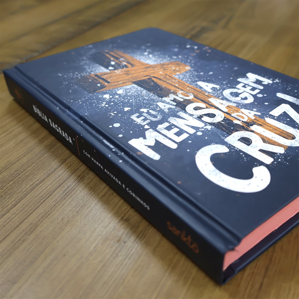 Bíblia Eu Amo a Mensagem da Cruz | ARC | Letra Normal | Com Harpa e Corinhos | Capa Dura