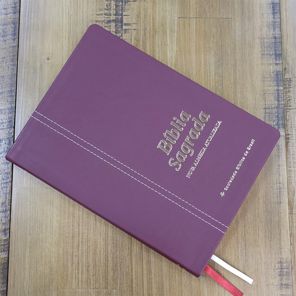 Bíblia Sagrada | NAA | Letra Normal | Capa Couro Legítimo Rubi