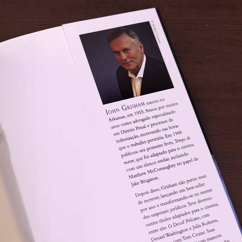 Em Lados Opostos | John Grisham