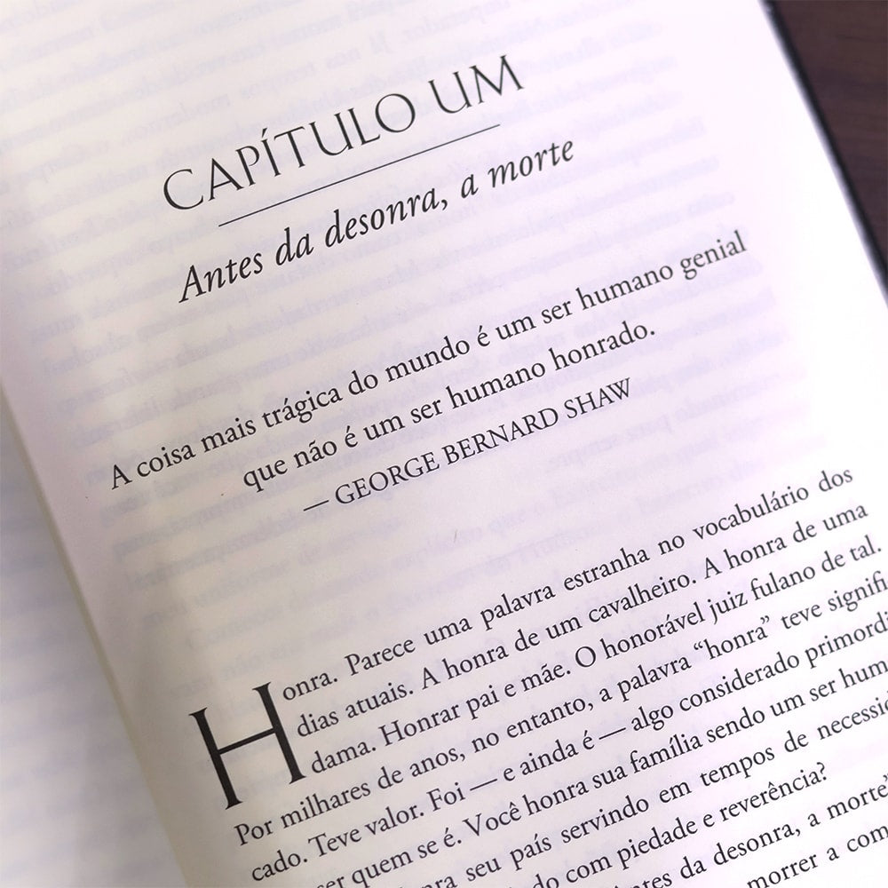 Liderar é Simples, Mas não é Fácil |  William H. McRaven