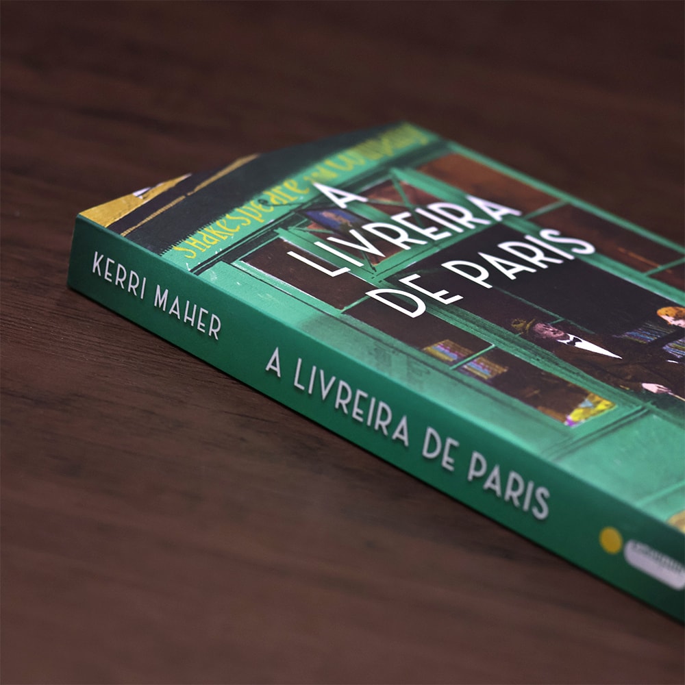 Livreira de Paris |  Kerri Maher