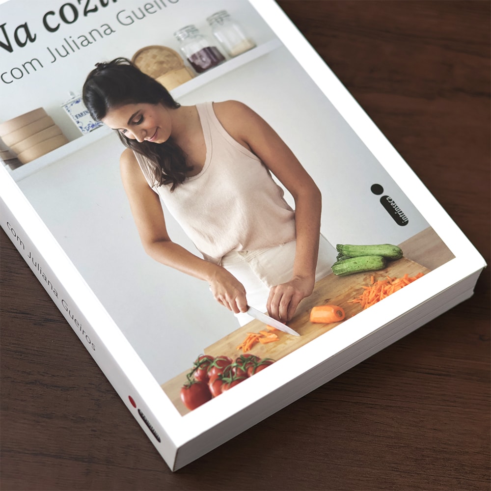 Na Cozinha |  Juliana Gueiros