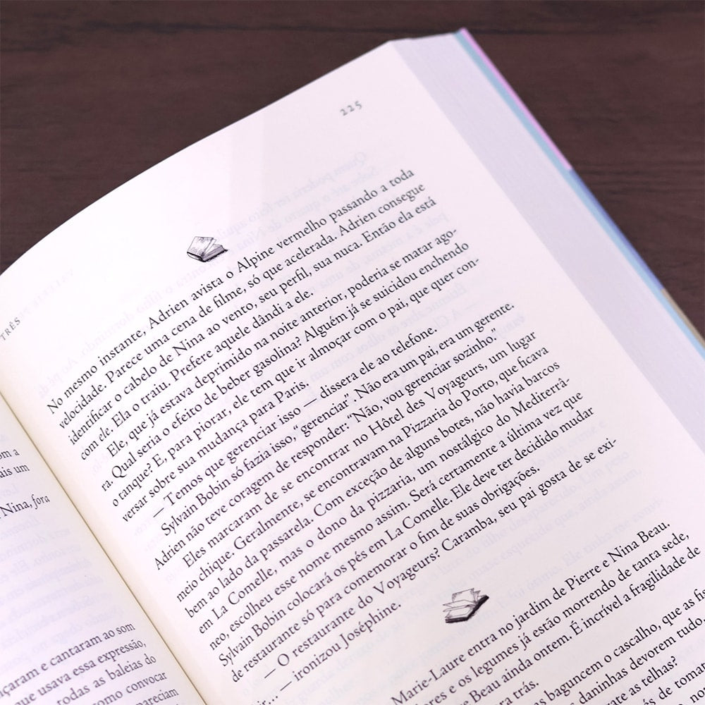 Três | Valérie Perrin